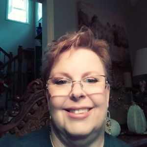 Meet your Posher, Marilyn